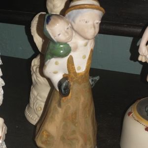 Vintage Ingles Figurine Spain